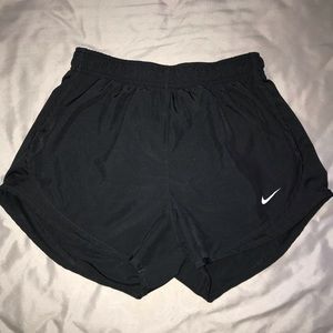 Nike Tempo - black shorts